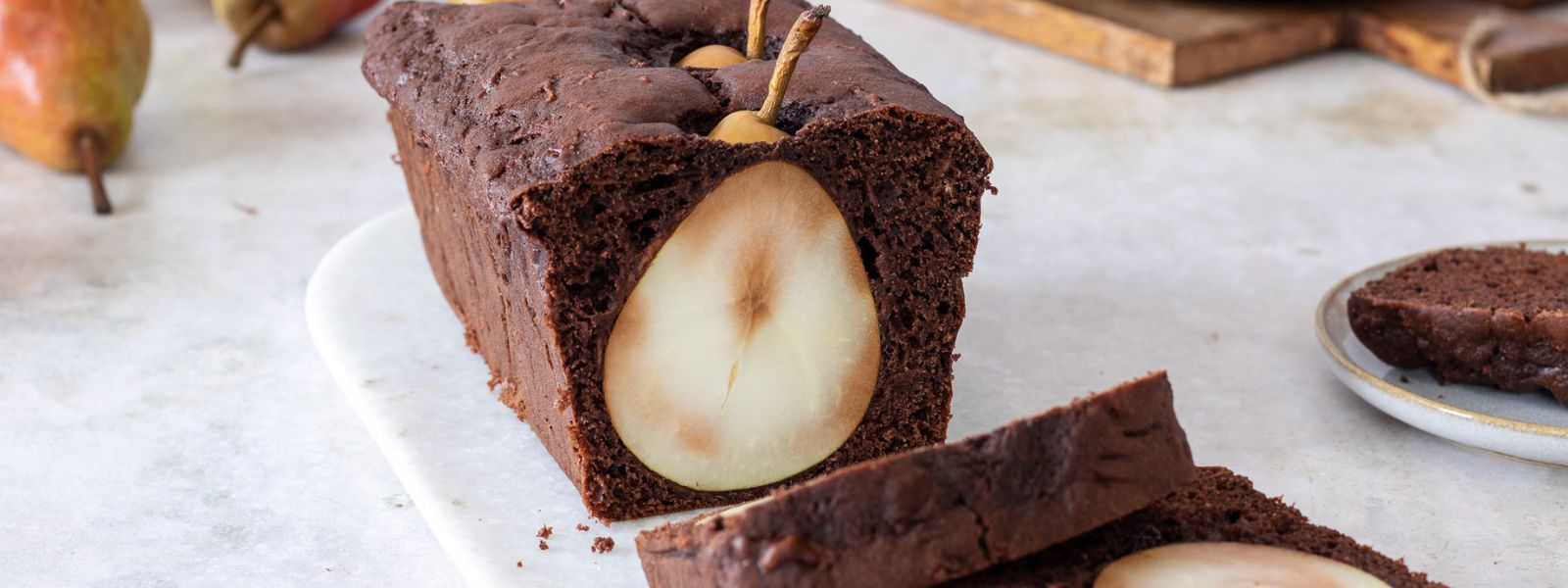 Perníkový chlebíček so schovanými hruškami